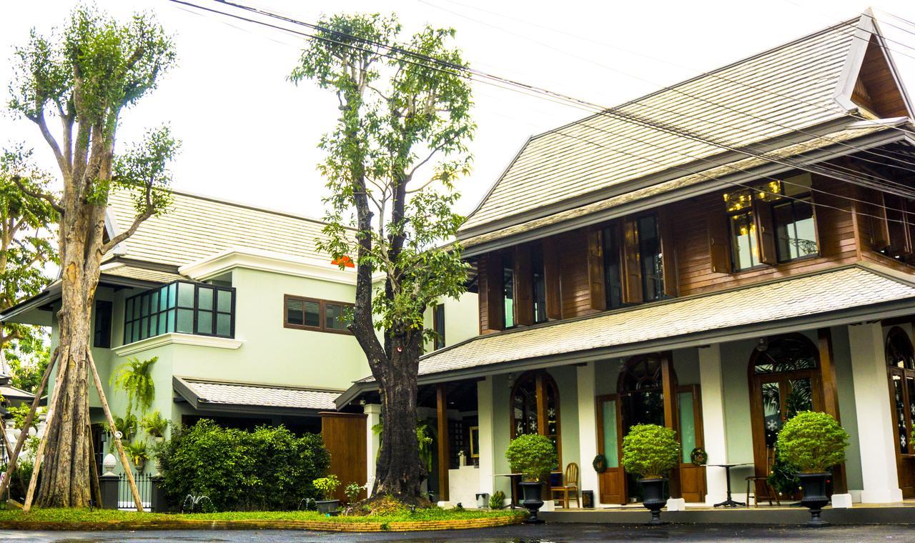 V Heritage Villa Chiang Mai Exterior photo